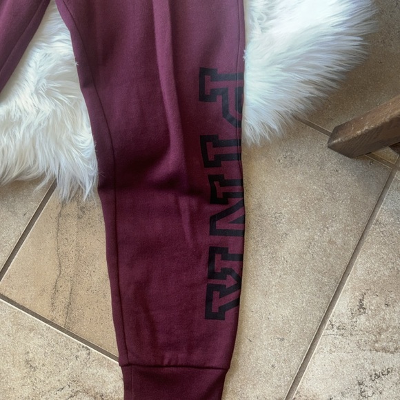 VICTORIA SECRET SWEATPANTS - Picture 4 of 8